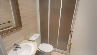 Piso en venta en Zarategi Pasealekua, cerca de Calle de Basotxiki, Intxaurrondo (San Sebastián - Donostia) de 345.000 €