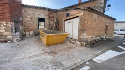 Rustic finca on Calle de los Estudiantes photo 2