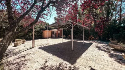 Chalet en venta en Calle Centro, Número 0, Lozoyuela (Lozoyuela-Navas-Sieteiglesias) de 409.000 €