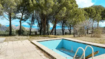 Chalet en venta en Avenida de La Cabrera, 6, La Cabrera de 389.000 €