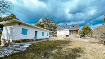 Chalet en venta en Avenida de La Cabrera, 6, La Cabrera de 389.000 €