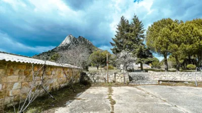 Chalet en venta en Avenida de La Cabrera, 6, La Cabrera de 389.000 €