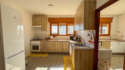 Chalet on Calle del Requebradero photo 25
