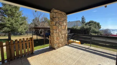 Chalet on Calle del Requebradero photo 64