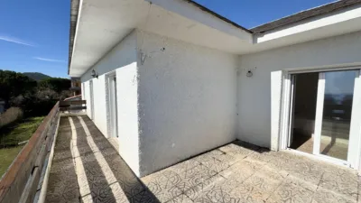 Chalet on Calle del Requebradero photo 9