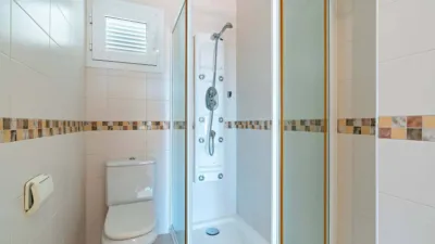 Penthouse on Playas de La Ensenada Street photo 8