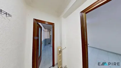 Piso en venta en Avenida Donostiarra, Concepción (Distrito Ciudad Lineal. Madrid Capital) de 379.999 €