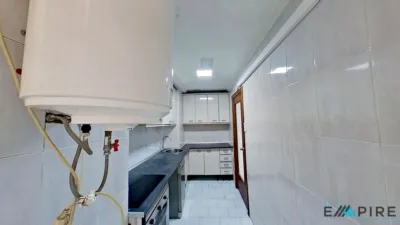 Piso en venta en Avenida Donostiarra, Concepción (Distrito Ciudad Lineal. Madrid Capital) de 379.999 €