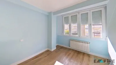Piso en venta en Avenida Donostiarra, Concepción (Distrito Ciudad Lineal. Madrid Capital) de 379.999 €