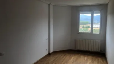 Piso en venta en Calle de Párroco Miguel Avellaneda, Baños de Río Tobía de 90.000 €