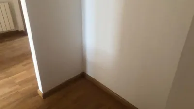 Piso en venta en Calle de Párroco Miguel Avellaneda, Baños de Río Tobía de 90.000 €