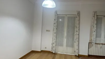 Piso en alquiler en Calle Gran Vía Juan Carlos I, Centro (Logroño) de 1.300 €<span>/mes</span>
