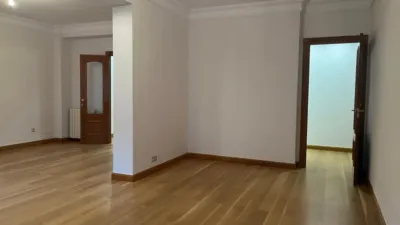 Piso en alquiler en Calle Gran Vía Juan Carlos I, Centro (Logroño) de 1.300 €<span>/mes</span>
