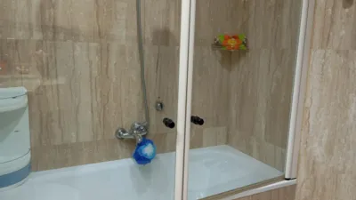 Piso en alquiler en Avenida de la Paz, cerca de Calle de la Duquesa de la Victoria, Centro (Logroño) de 950 €<span>/mes</span>