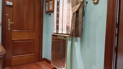 Piso en alquiler en Avenida de la Paz, cerca de Calle de la Duquesa de la Victoria, Centro (Logroño) de 950 €<span>/mes</span>