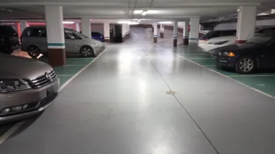 Piso en alquiler en Avenida de la Paz, cerca de Calle de la Duquesa de la Victoria, Centro (Logroño) de 950 €<span>/mes</span>
