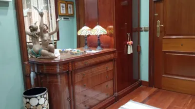 Piso en alquiler en Avenida de la Paz, cerca de Calle de la Duquesa de la Victoria, Centro (Logroño) de 950 €<span>/mes</span>