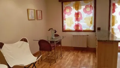 Piso en alquiler en Calle de Miguel Villanueva, Centro (Logroño) de 850 €<span>/mes</span>