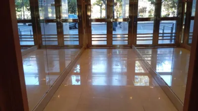 Piso en alquiler en Calle de Miguel Villanueva, Centro (Logroño) de 850 €<span>/mes</span>