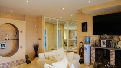 Chalet en venta en Calle de la Colina de la Cruz, Cotobro (Almuñécar) de 383.500 €