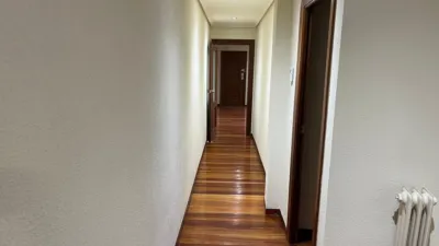 Piso en alquiler en Calle Solidaridad, Centro (Logroño) de 1.300 €<span>/mes</span>