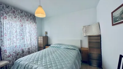 Chalet en venta en Carrer dels Cirerers, Urbanitzacions del Nord (Lloret de Mar) de 399.000 €