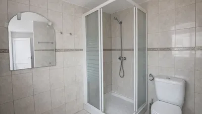 Chalet en venta en Carrer dels Cirerers, Urbanitzacions del Nord (Lloret de Mar) de 399.000 €