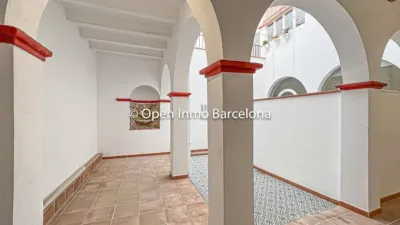 Apartment in Centre photo 4