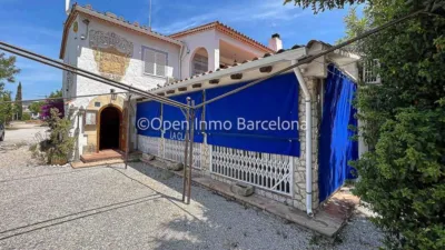 House on Carrer de la Masia, 1 photo 2