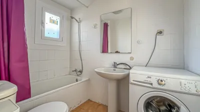 Apartment on Carrer de Girona, 9 photo 25