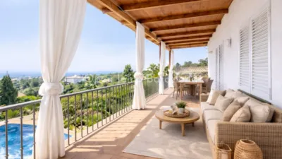Chalet in Vallpineda photo 2