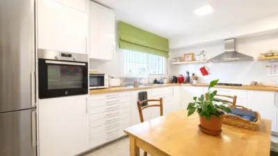 Flat in Centre photo 3