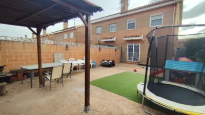 Semi-detached house in El Bosque de Henares photo 2