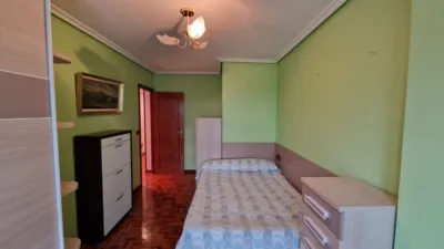 Flat for sale on Calle de la Voluntaria Entrega photo 16