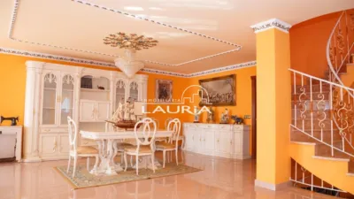 Chalet on Carrer del Puerto de los Leones photo 3