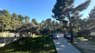 Chalet en venta en Calle de los Nardos, 47, Marugán de 369.000 €