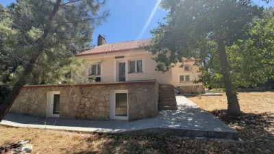 Chalet en venta en Calle de los Nardos, 47, Marugán de 369.000 €