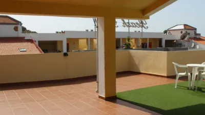Duplex on Arenales Street photo 5