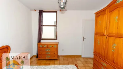 Apartment on Calle de la Zarza photo 25