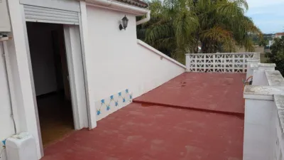 Chalet en alquiler en Urbanizacion Sant Ramon, Picassent de 2.000 €<span>/mes</span>