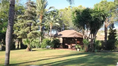 Chalet on Calle El Paraiso Barronal photo 26