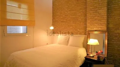 Chalet en alquiler en Feria-Alameda, Feria-Alameda (Distrito Casco Antiguo. Sevilla Capital) de 3.000 €<span>/mes</span>