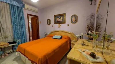 Apartment on Paseo de la Virgen de Linarejos photo 20