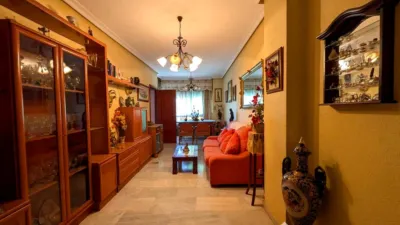 Apartment on Paseo de la Virgen de Linarejos photo 4