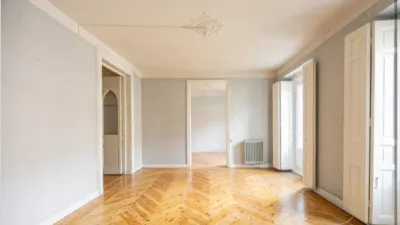 Apartment on Fuencarral Street photo 3