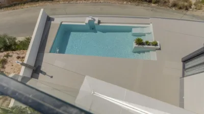 Chalet en venta en Campoamor, Dehesa de Campoamor-Aguamarina (Distrito Orihuela Costa. Orihuela) de 1.195.000 €