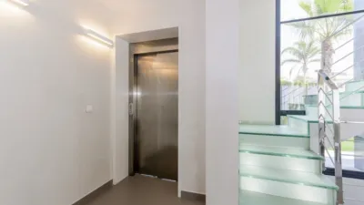 Chalet en venta en Campoamor, Dehesa de Campoamor-Aguamarina (Distrito Orihuela Costa. Orihuela) de 1.195.000 €