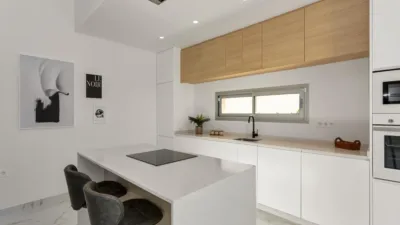 Chalet on Calle Angel Garcia Rogel-Bal, No. 21 photo 27