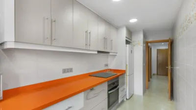 Apartment on Calle San Pascual, 105 photo 12