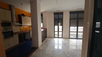 Piso en alquiler en Avenida del Puerto, cerca de Carrer Illes Canàries - Imagen 3